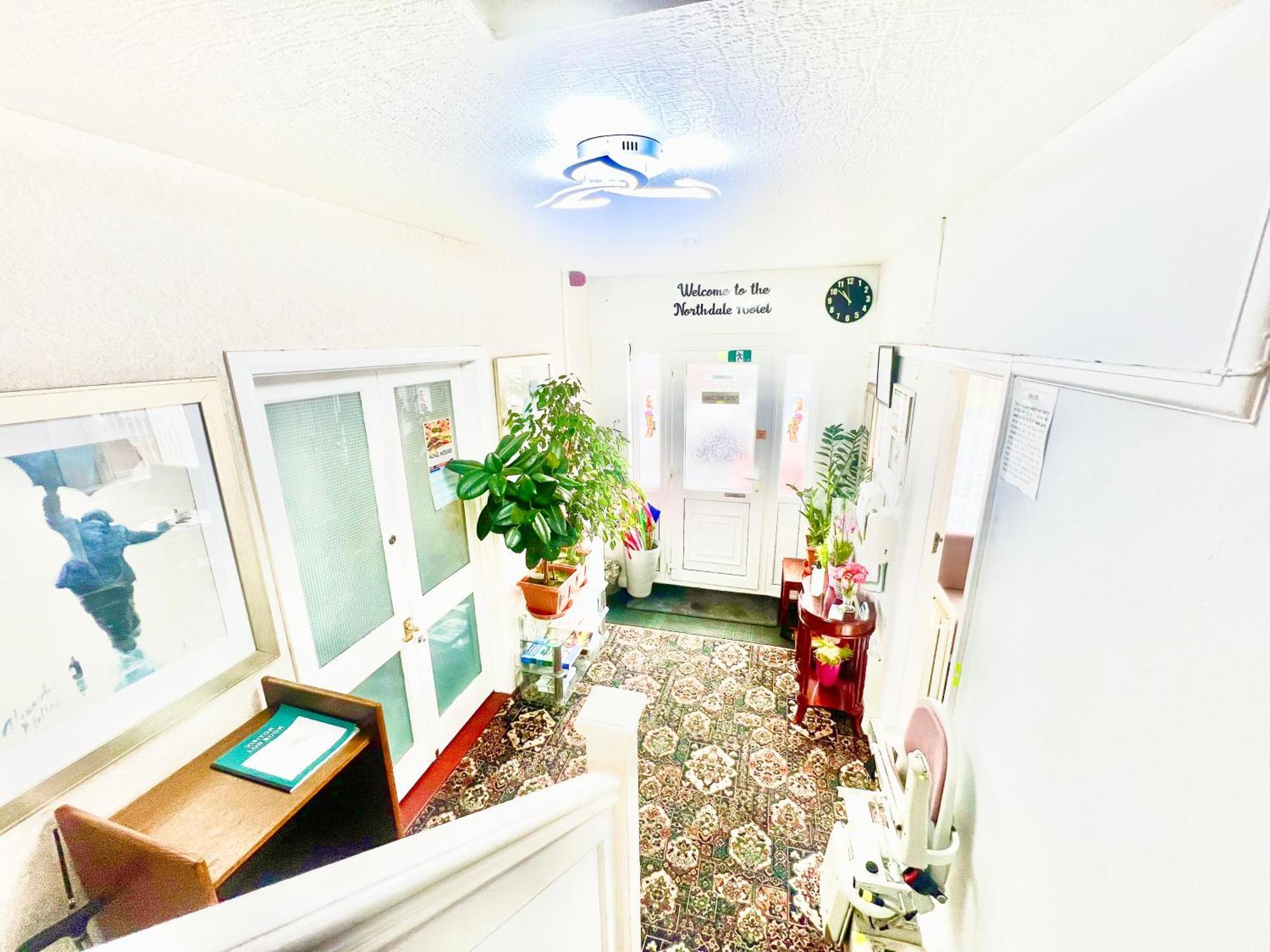 The Northdale Hotel Ltd Скегнесс Экстерьер фото