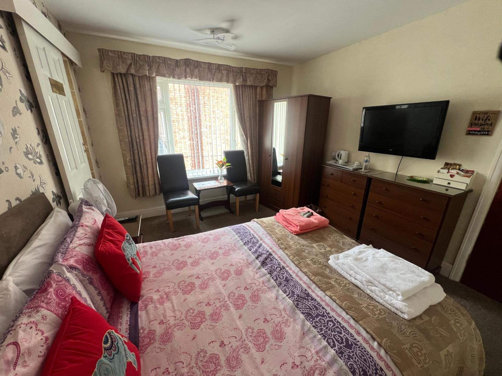 The Northdale Hotel Ltd Скегнесс Экстерьер фото